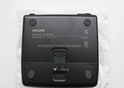 1992 Philips Digital Compact Cassette Player DCC130 - philips dcc130 023